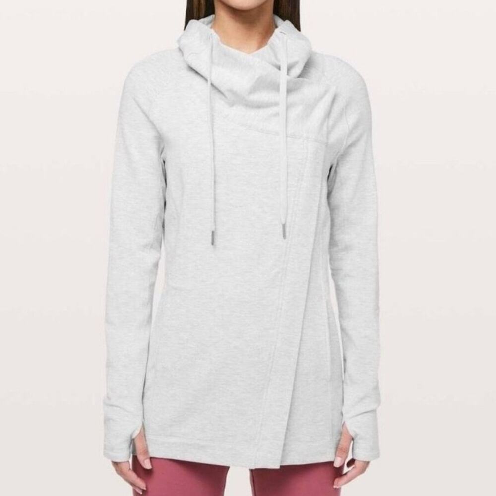 Lululemon Women's Coast Easy Wrap Full Zip Heathered Core Ultra Light Grey Sz 8
